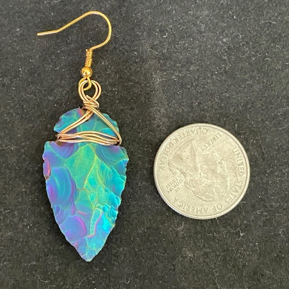 Iridescent Arrowhead Earrings - Picture 3 of 4